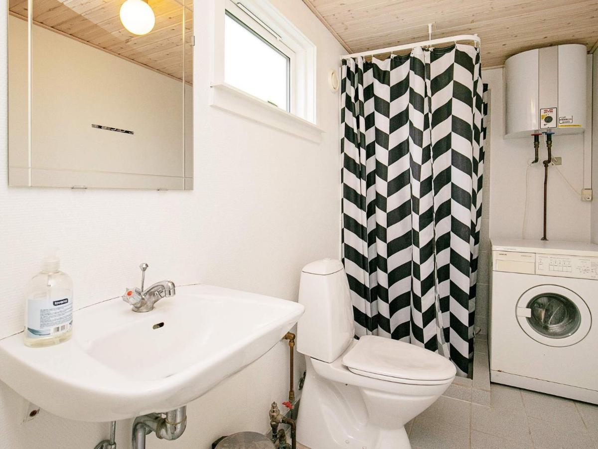 Three-Bedroom Holiday Home In Vaeggerlose 6 Boto By Exterior photo